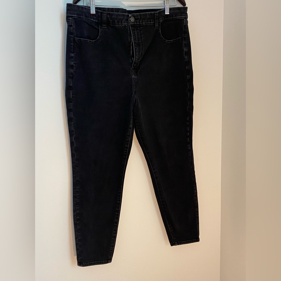 American Eagle Outfitters Denim - American Eagle The Dream Jean Black Size 18